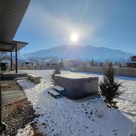 Spacious & Modern Apartment, Close To Universities And Mountains Mapleton Bagian luar foto