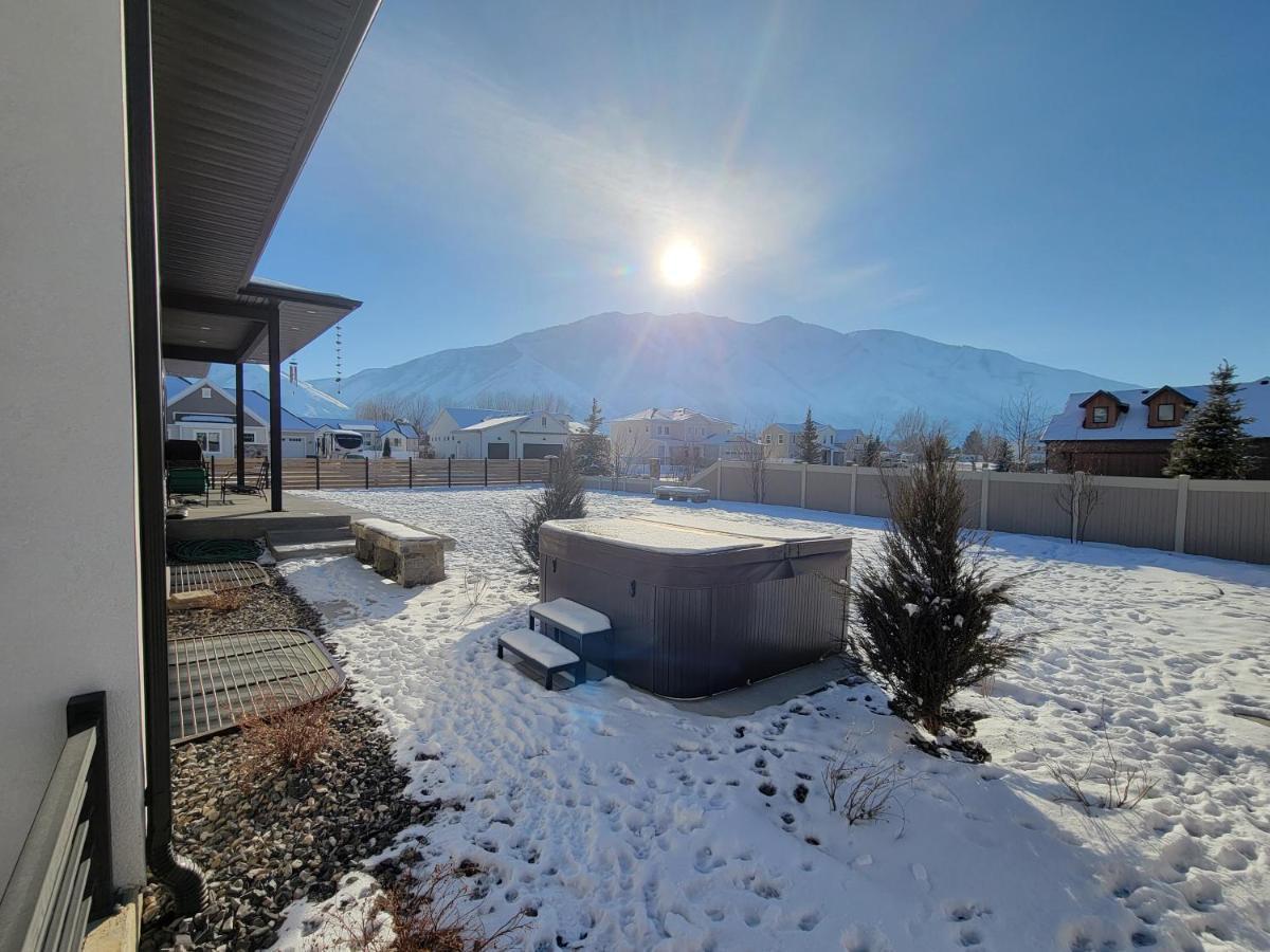Spacious & Modern Apartment, Close To Universities And Mountains Mapleton Bagian luar foto